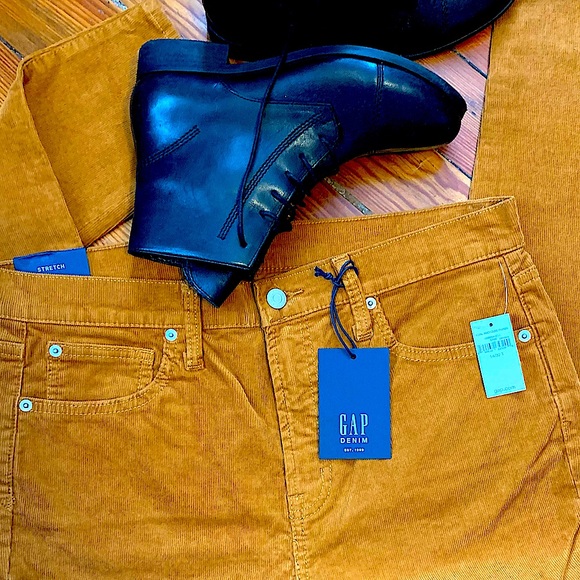 GAP DENIM NWT High Rise Cords 💛- 14/32T - Picture 10 of 12